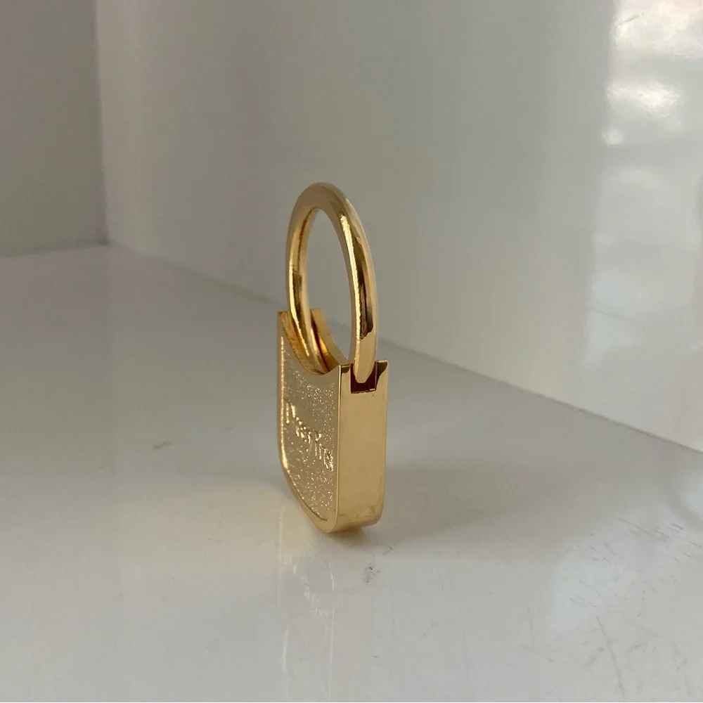 Vintage New in Box Brass DREYFUS Key Holder; circa 80’s.